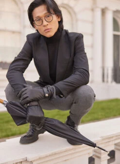 Men’s Touchscreen Water-Resistant Lined Goatskin Leather Gauntlet Gloves -Dents 5 9212 Black