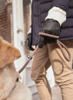 Men’s Touchscreen Water-Resistant Lined Goatskin Leather Gloves With Stitch Detail 5 Men’s Touchscreen Water-Resistant Lined Goatskin Leather Gloves With Stitch Detail -Dents 5 9213 Black