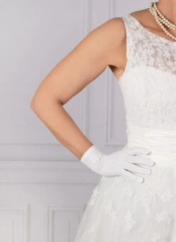 Women's Three-Point Matt Satin Gloves -Dents 6 2119 white