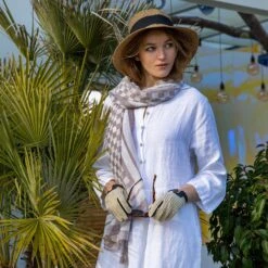 Women’s Floppy Straw Sun Hat With Ribbon -Dents 7 3000Black 4 2653Taupe 3 1376Natural a721ec64 af2b 4a4c bb9f d917c8dcf926