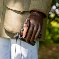 Women's Heritage Water-Resistant Silk-Lined Left Hand Leather Shooting Gloves 16 Women's Heritage Water-Resistant Silk-Lined Left Hand Leather Shooting Gloves -Dents Womensleathershootinggloves 4