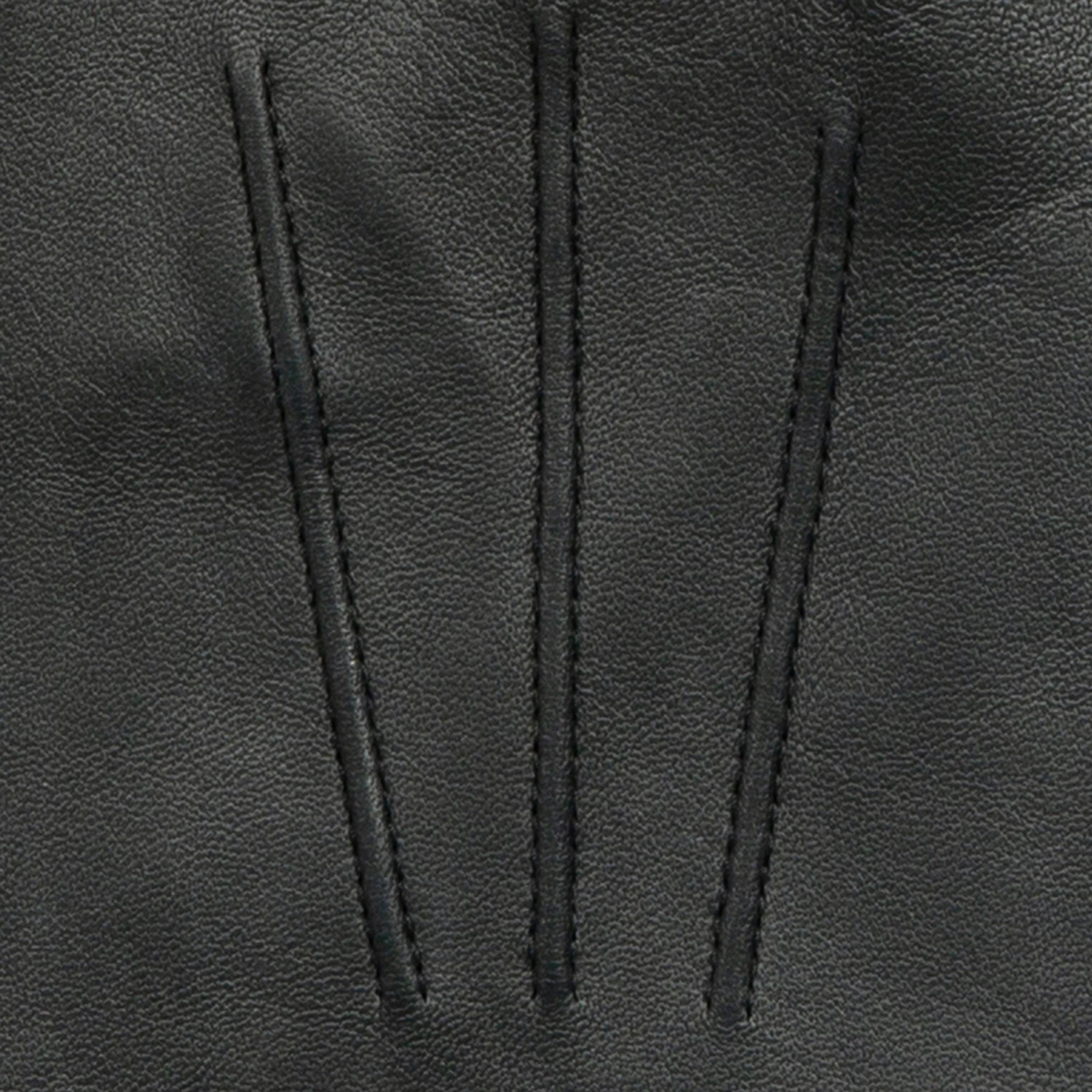 Men's The Suited Racer Touchscreen Three-Point Leather Gloves 21 Men's The Suited Racer Touchscreen Three-Point Leather Gloves - Image 19