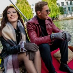 Women’s Water-Resistant Three-Point Faux Fur-Lined Nubuck Leather Gloves With Faux Fur Cuffs -Dents womens leather gloves faux fur cuffs mocca