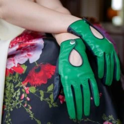 Women’s Touchscreen Leather Driving Gloves 24 Women’s Touchscreen Leather Driving Gloves -Dents womens leather touchscreen driving gloves in emerald