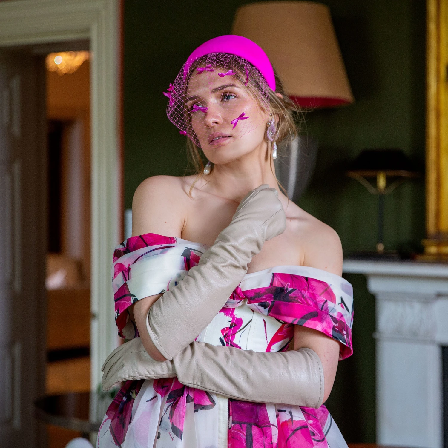 Women's Single-Point Long Above-Elbow Lined Leather Gloves 16 Women's Single-Point Long Above-Elbow Lined Leather Gloves - Image 14