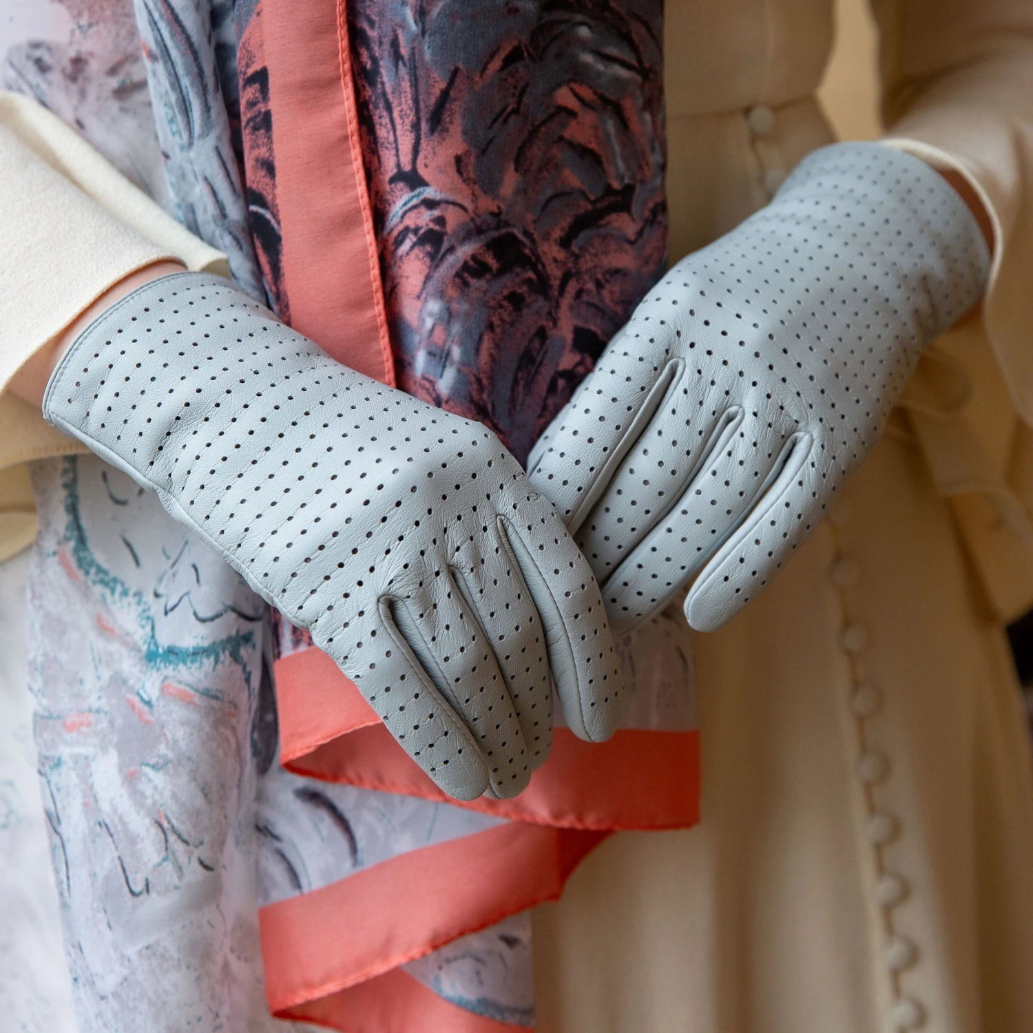 Women’s Perforated Leather Gloves 5 Women’s Perforated Leather Gloves - Image 3