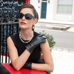 Women’s Touchscreen Three-Point Cashmere-Lined Leather Gloves With Buttons -Dents womens touchscreen leather cashmere lined gloves black 2